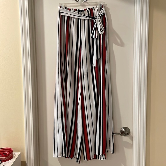 Striped flowy pants - Picture 1 of 3